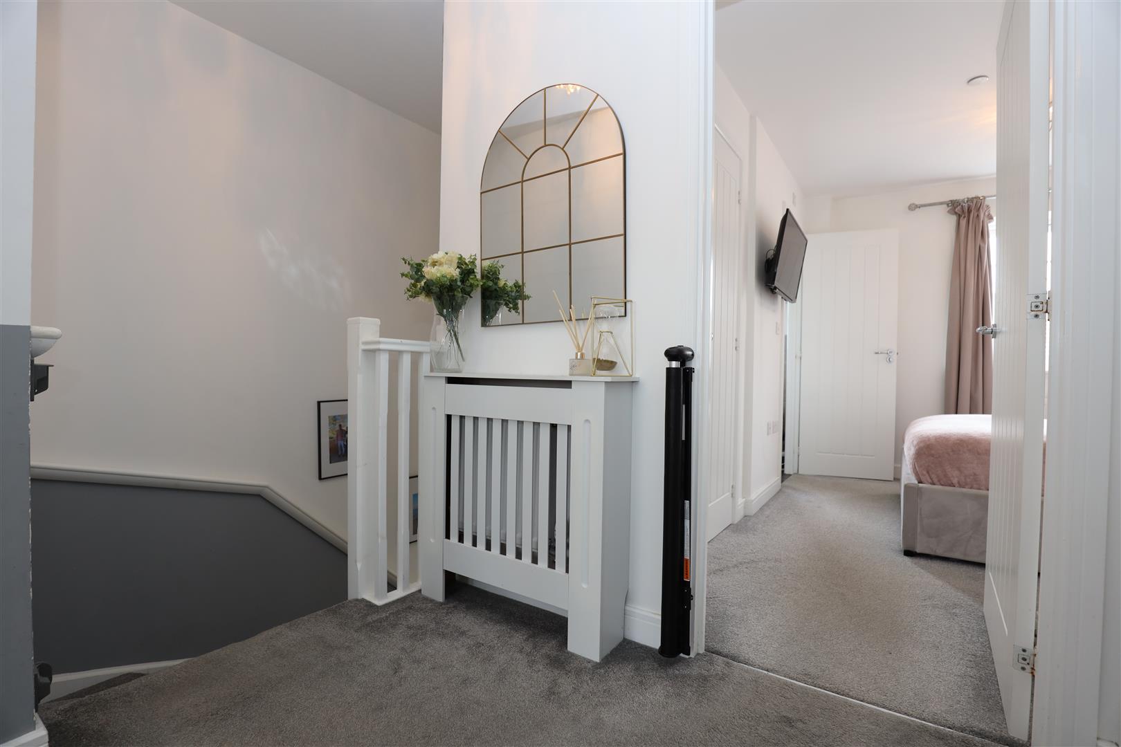 18 Cae Ffynnon, Cowbridge, Vale of Glamorgan, CF71 7FJ